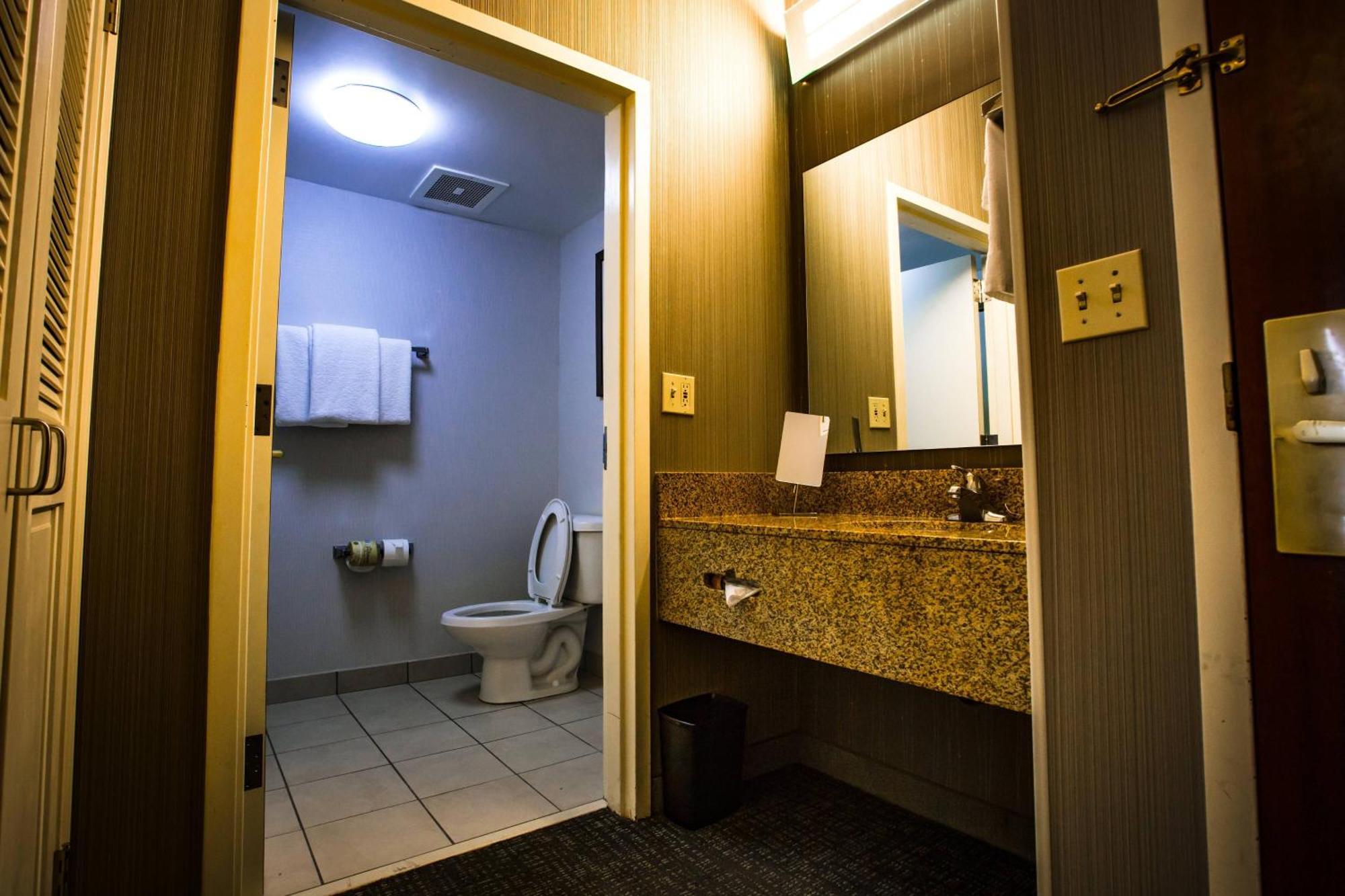 Courtyard Memphis East/Bill Morris Parkway Hotell Eksteriør bilde