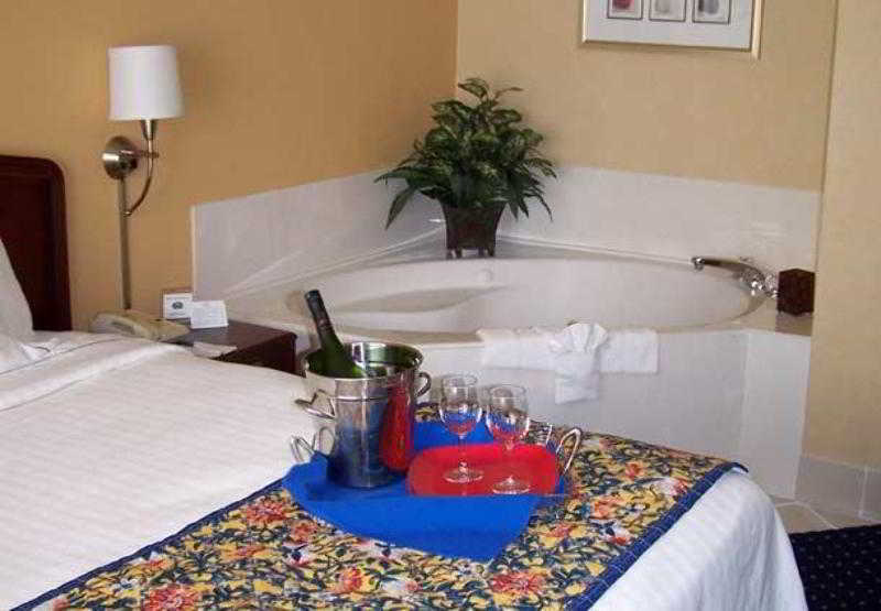 Courtyard Memphis East/Bill Morris Parkway Hotell Eksteriør bilde