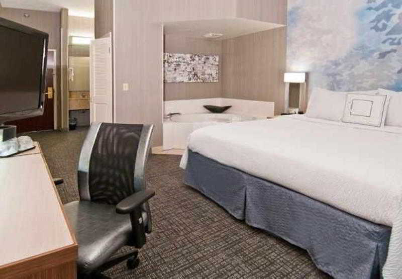 Courtyard Memphis East/Bill Morris Parkway Hotell Eksteriør bilde